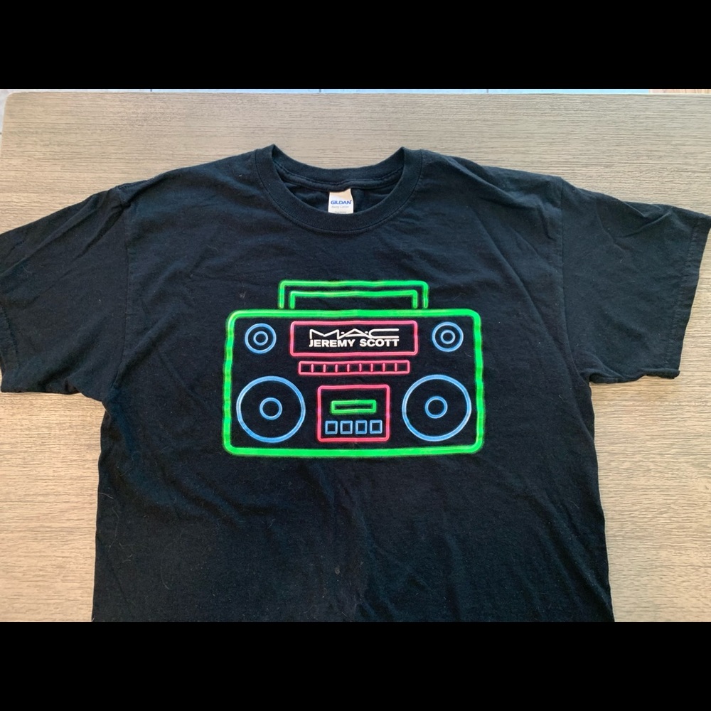 MAC Cosmetics Jeremy Scott Staff Tshirt